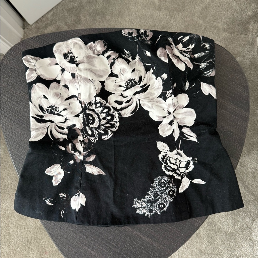 White House Black Market Strapless Tube Top/Corset